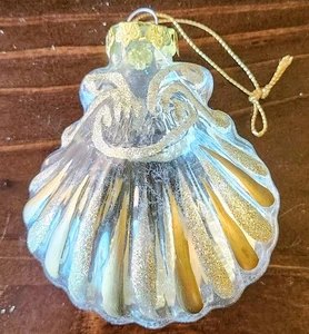 Vintage Blown Glass Seashell Christmas Ornament Clear w/Gold Glitter 4" x 3" VGC - Picture 1 of 2