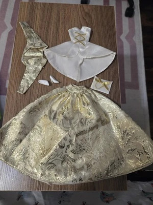 1995 Barbie Fashion Avenue бутик наряд 14303 полный - Изображение 1 из 4