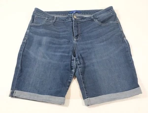 Apt 9 Woman's Denim Bermuda Shorts Size 14 - Picture 1 of 7