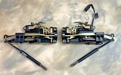 REBUILT BMW 325Ci 330Ci E46 M3 CONVERTIBLE TOP FRONT LATCH LATCHES LOCK PAIR - Image 1 of 4