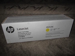HP CE412AC Yellow Toner Cartridge Genuine OEM 305A CE412A LaserJet 300 M351 MFP - Picture 1 of 5
