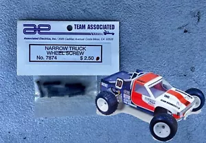 Team Associated RC10T RC 1:10 Narrow Truck Wheel Screw #7874 FACTORY SEALED - Picture 1 of 3