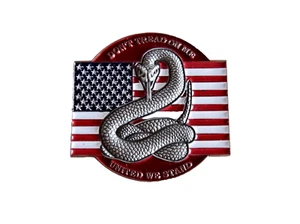cHALLENGE COIN US MILITARY DON’T TREAD ON ME LIBERTY DEATH METALLO SMALTO neocurio - Foto 1 di 5