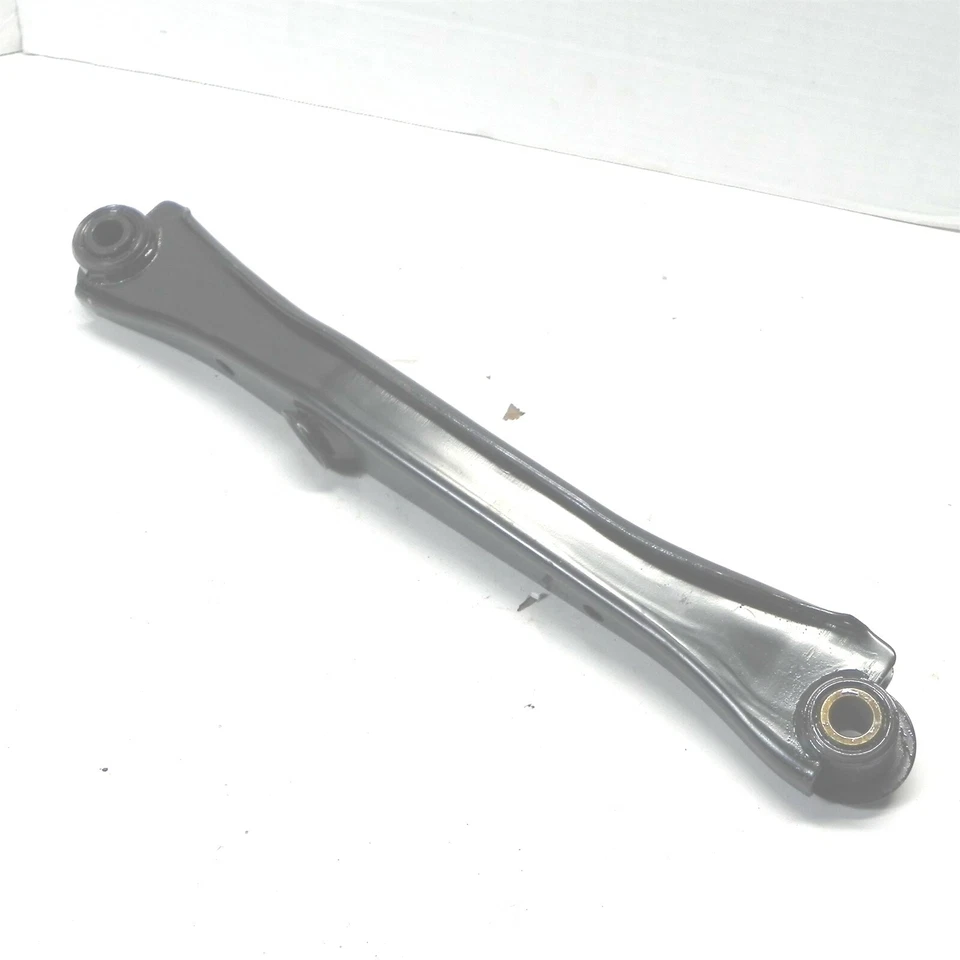 1983-1987 MAZDA 626 COUPE REAR UPPER CONTROL ARM PART#G03028500 - Image 1 of 4