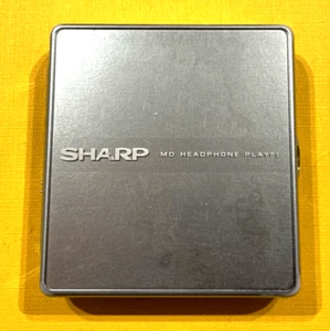 Sharp MD-ST600-A Reproductor MD Portátil Hecho en Japón MD-J Dolby MiniDisk FUNCIONA - Imagen 1 de 9