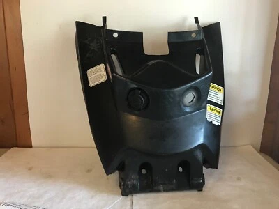 Can Am Outlander 400 Max xt 2010 Gas Tank Cover Black Used - Изображение 1 из 4