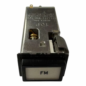 90K10A1C2D1F14G2J4(WG)L13N1R12 Telite Seriers 90K Pushbutton Switch Avionics "FM - Picture 1 of 3