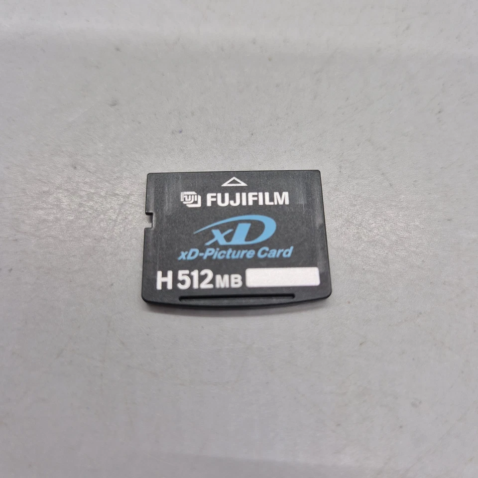 xD Picture Memory Card 512MB Fujifilm Type H - Image 1 of 2
