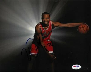 Wendell Carter Jr. Signed Chicago Bulls Autographed 8x10 Photo PSA/DNA #AF21719 - Picture 1 of 1