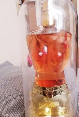 GOLDEN JEANS LEGEND por Sasoon & Amanda 2,5 oz 75 ml eau de parfum spray para mujer * SELLADO Foto 1 de 4