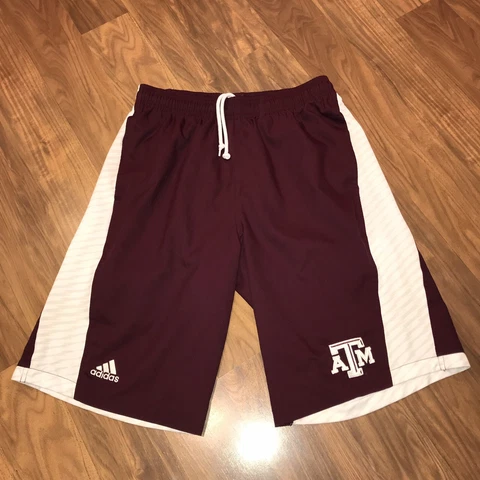 Texas A&M Aggies Shorts Basketball Adidas Pockets Polyester Athletic Mens SMALL Cover