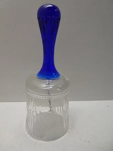 VINTAGE ETCHED CRYSTAL GLASS BELL MARGARET THATCHER 1ST WOMAN PRIME MINISTER UK - Picture 1 of 8