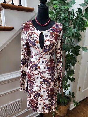 Vestido informal hasta la rodilla Venus para mujer multicolor rayón cuello redondo manga larga M Foto 1 de 4