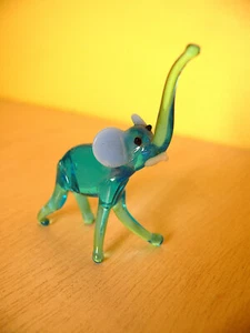 Small Glass Elephant Ornament - Picture 1 of 3
