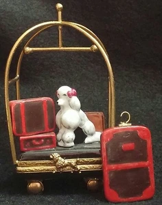 Carro Bellman France Limoges Box con maleta y caniche perro - Imagen 1 de 7