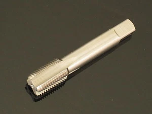 Tubo PI, BSP G HSS TAP LH: segundo cónico o enchufe | R: SF o SP | 1/8 1/4 o 3/8 - Imagen 1 de 6