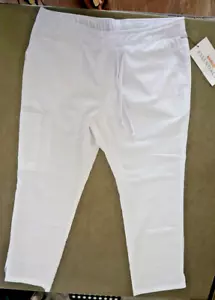 BARCO Essentials Women’s Petite Sz M White 4-Pocket Straight Leg Scrub Pants - Picture 1 of 9