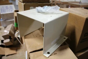 Chromalox 300513 Heating Wall Bracket 7-25kw NEW - Picture 1 of 3