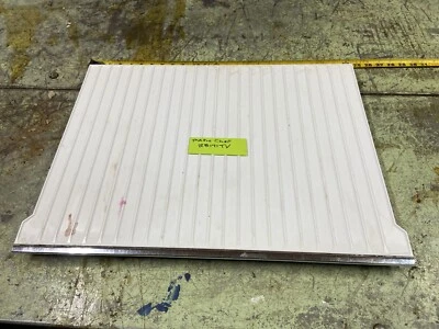 MAGIC CHEF NEVERA RB171TV Estante Cajón Inferior Foto 1 de 4