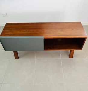 TV Stand Cabinet Entertainment Unit Storage with a door - Picture 1 of 7