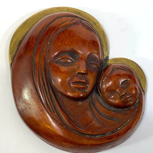 Virgin Mary Madonna Child Baby Jesus Wall Hanging Resin Plaque Wood Grain Look - Picture 1 of 11