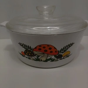 Plato Corelle patrón setas 2,5 qts - Imagen 1 de 8