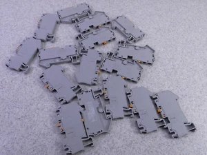 16pcs Phoenix 3038875 ST 4-MT Breaking Terminal Pull-back spring connection - Picture 1 of 5