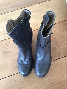 Sportliche dunkelblaue Lederboots, Größe 39 - Bild 1 von 5
