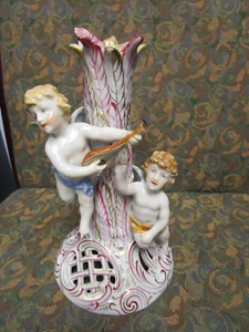 PORTAVELAS HEREND CON DOS ÁNGELES TOCANDO MÚSICA De Colección Porcelana Hungría - Imagen 1 de 9