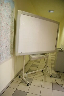 Panasonic KX-B520 - Tafel Whiteboard elektrich Flip chart mit Drucker funktional - Bild 1 von 4