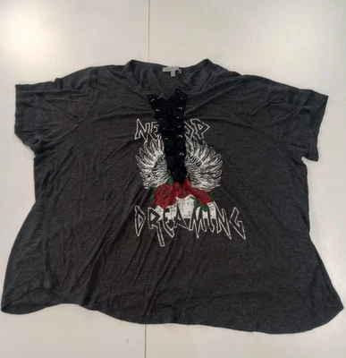 Camiseta Charlotte Russe Feminina Tamanho 1X Top Manga Curta Gráfica Cinza com Cadarço - Imagem 1 de 4