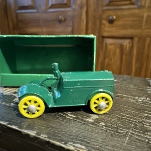 Vintage NOS Miniatur Druckguss Metall Made in Japan grün gelb Bauernhof Traktor Spielzeug - Bild 1 von 16