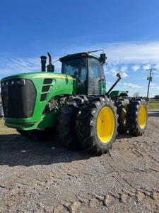2011 John Deere 9230 Tractor 6,481 Hours - Picture 1 of 6