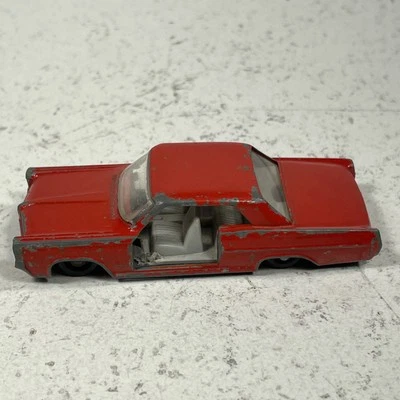 Vintage Matchbox Pontiac GP Sport Coupe Red No. 22, Lesney 1964 Made in England - Image 1 of 4