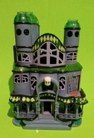 Rare HTF 1997 Trendmasters Casper Movie Playset Whipstaff Manor Haunted House Cover
