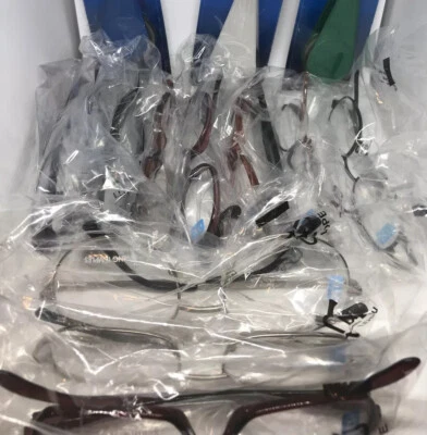 12 Pairs Mens & Women Spring Hinge 1 DOZEN!! for $10 Reading Reader Glasses 1.5X - Image 1 of 4