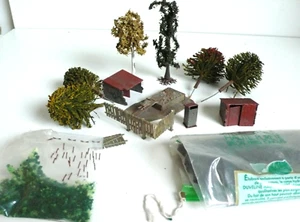 ÉCHELLE "HO" LOT DE DÉCORS CIRCUITS TRAINS /DIORAMA - Imagen 1 de 7