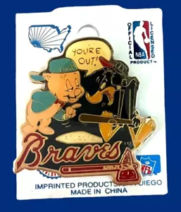 Atlanta Braves MLB Baseball Daffy Duck and Porky Pig Looney Tunes Collector Pin - Picture 1 of 6