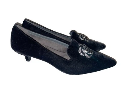 Aerosoles Best Dressed Black Velvet Kitten Heel Pumps With Rhinestone Rose Sz 9 - Image 1 of 4