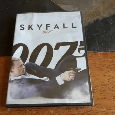Skyfall , JAMES BOND 007, Daniel Craig ( DVD, 2015 ) WIDESCREEN SEALED NEW - Image 1 of 4