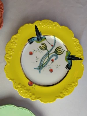 Mesa Anthropologie Lou Rota Naturaleza Colibríes 9" Plato Ensalada Postre Amarillo Foto 1 de 2