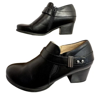 Soul Naturalizer Ankle Booties Women SZ 6 Black Workwear Casual Sleek Minimalist - Image 1 of 4