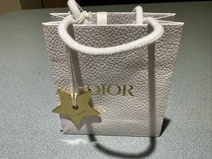 Christian Dior White Pebble Shopping Bag Gold Metal Star 5x5.75x2.25 FREE SH - Bild 1 von 3