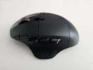 Logitech G604 25600 DPI Lightspeed Wireless & Bluetooth Gaming Mouse Black - Picture 1 of 8