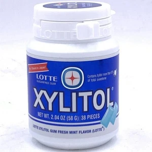 Lotte Xylitol Fresh Mint Flavor Sugar Free Gum 58g/(38pcs) - Picture 1 of 5