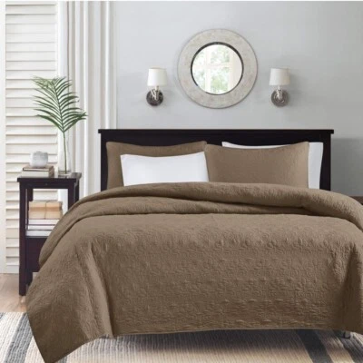 Madison Park Quebec Cotton Reversible Quilt Set King/Cali King - Mocha - Image 1 of 3