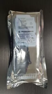 NEW Lenovo / IBM 46W0984 46W0983 46W0980 1.2TB SAS 6G 10K SFF EXP2524 HARD DRIVE - Picture 1 of 2