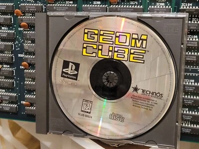 Geom Cube (1996) Pre-Owned Retail Store Display Copy USA Playstation, Disk Only - Image 1 of 4