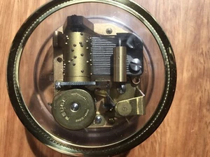 Reuge Music box (or paperweight) Sainte-Croix Switzerland. Collectors item 1980s - Picture 1 of 11