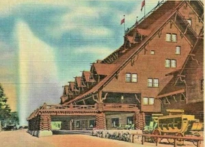 Postal de colección Old Faithful Inn & Geyser Parque Nacional de Yellowstone lino C.T. - Imagen 1 de 3